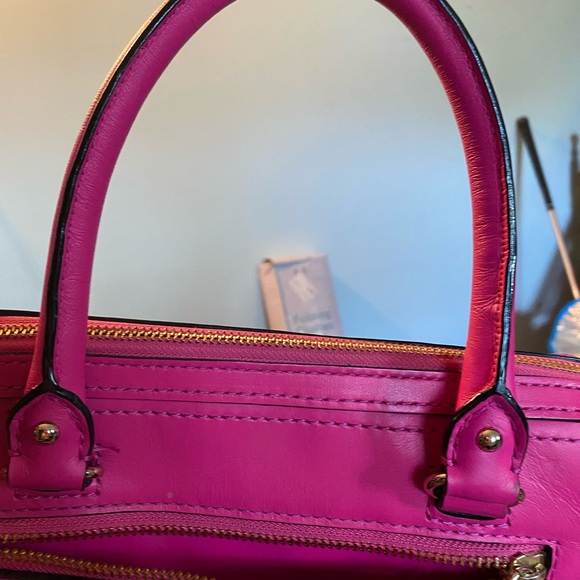 Gorgeous fuchsia hot Barbie pink leather Kate Spade satchel. Gold lurex dot int - Picture 4 of 13